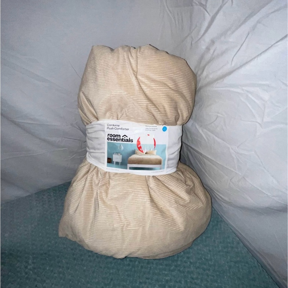 Room Essentials-
Corduroy Plush Comforter